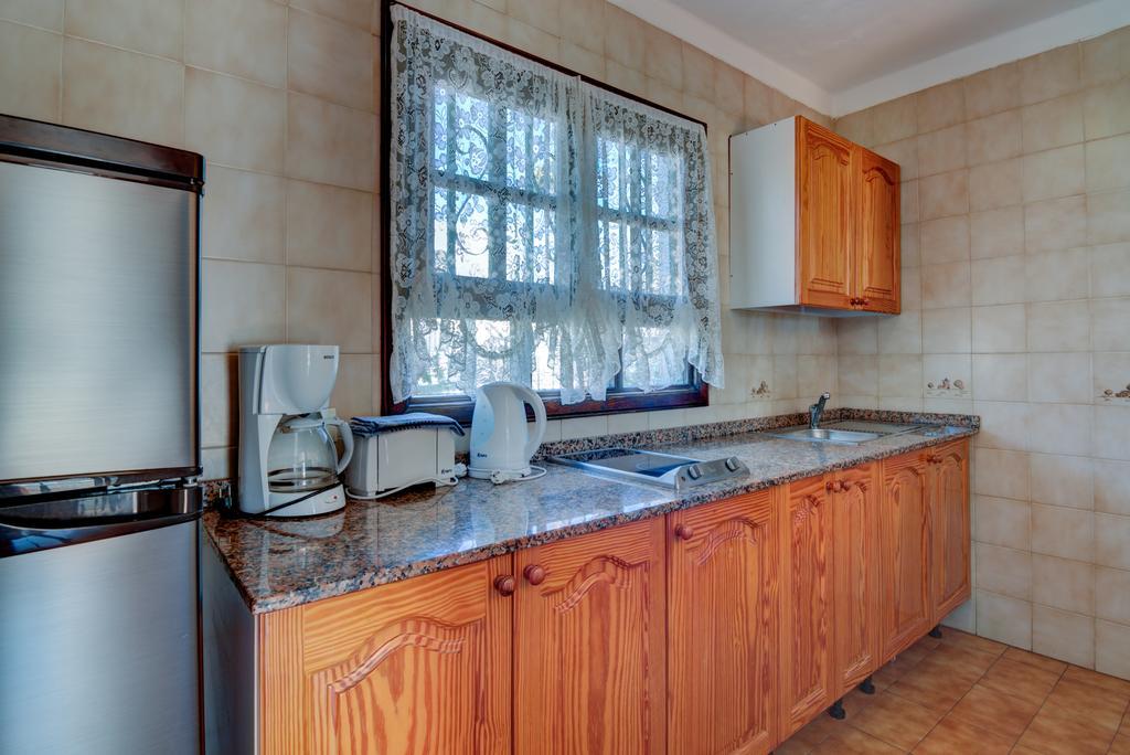 Apartamentos Las Acacias Puerto del Carmen  Kültér fotó