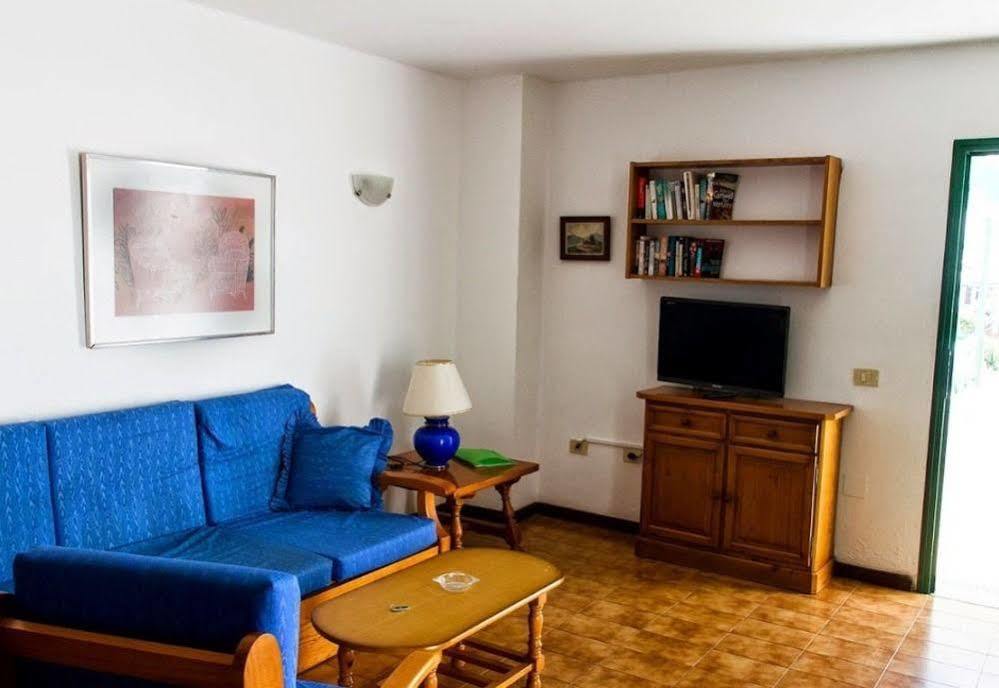 Apartamentos Las Acacias Puerto del Carmen  Kültér fotó
