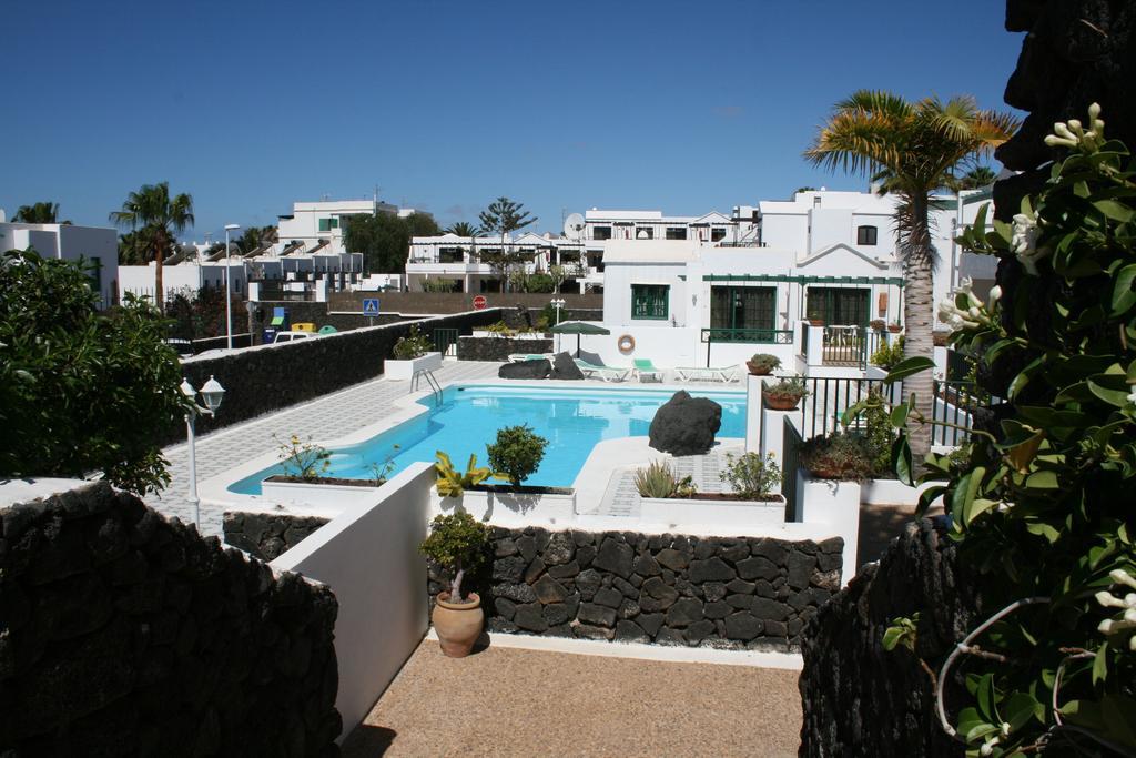 Apartamentos Las Acacias Puerto del Carmen  Kültér fotó